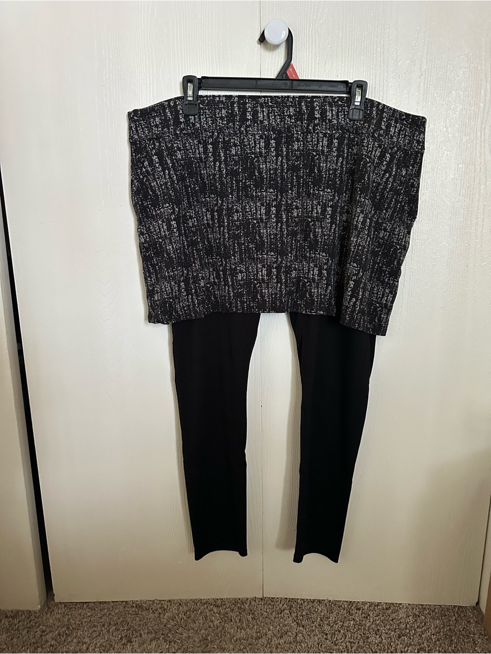 Legacy Black Mini Skirted Legging with Heathered Overlay